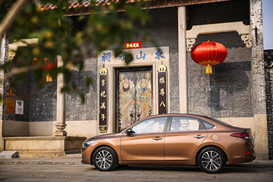 汽車鈑金噴漆到底是怎么回事？