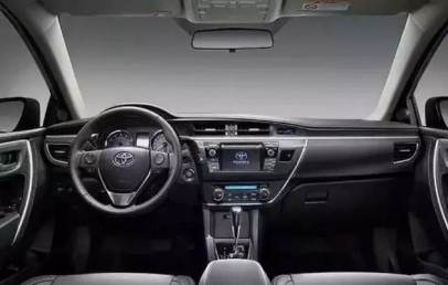 怎樣開車更省油？老司機親自來教你！