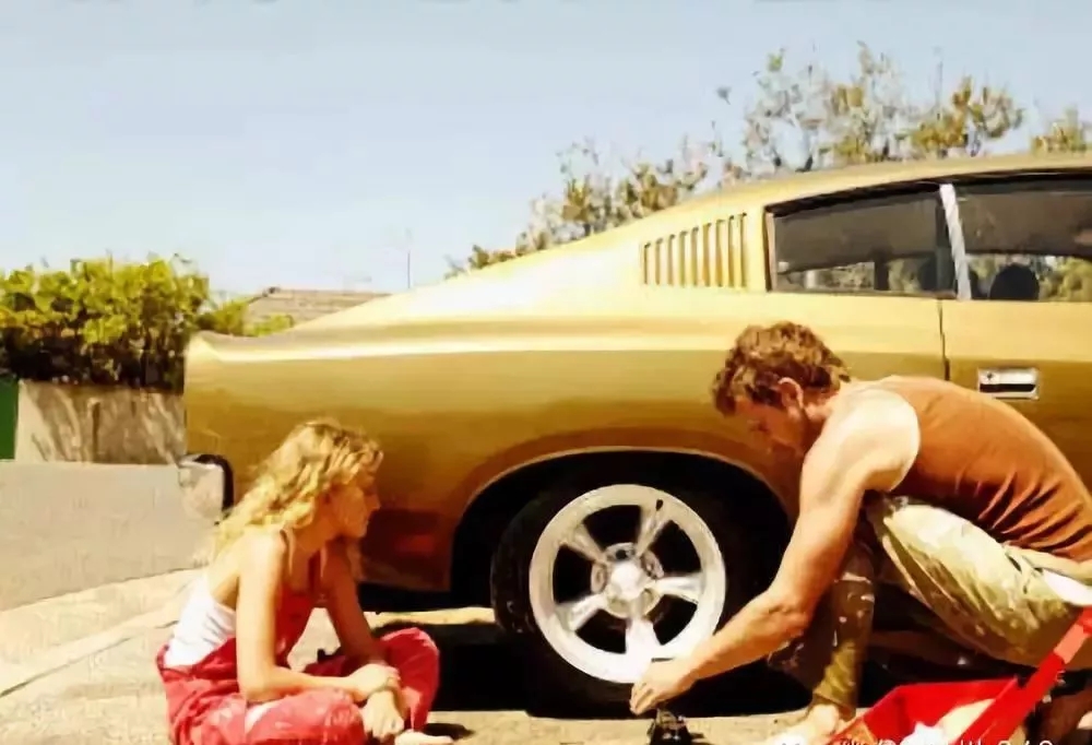 哪些錯誤的操作能增加爆胎的風險呢？