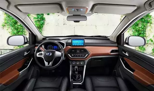 天氣漸涼，特殊天氣行車你要注意這些