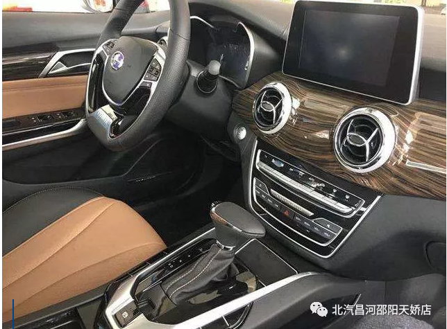 “肺”先生很焦慮，車內(nèi)空氣急需拯救