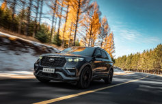 這個初夏，你我皆是一匹黑馬